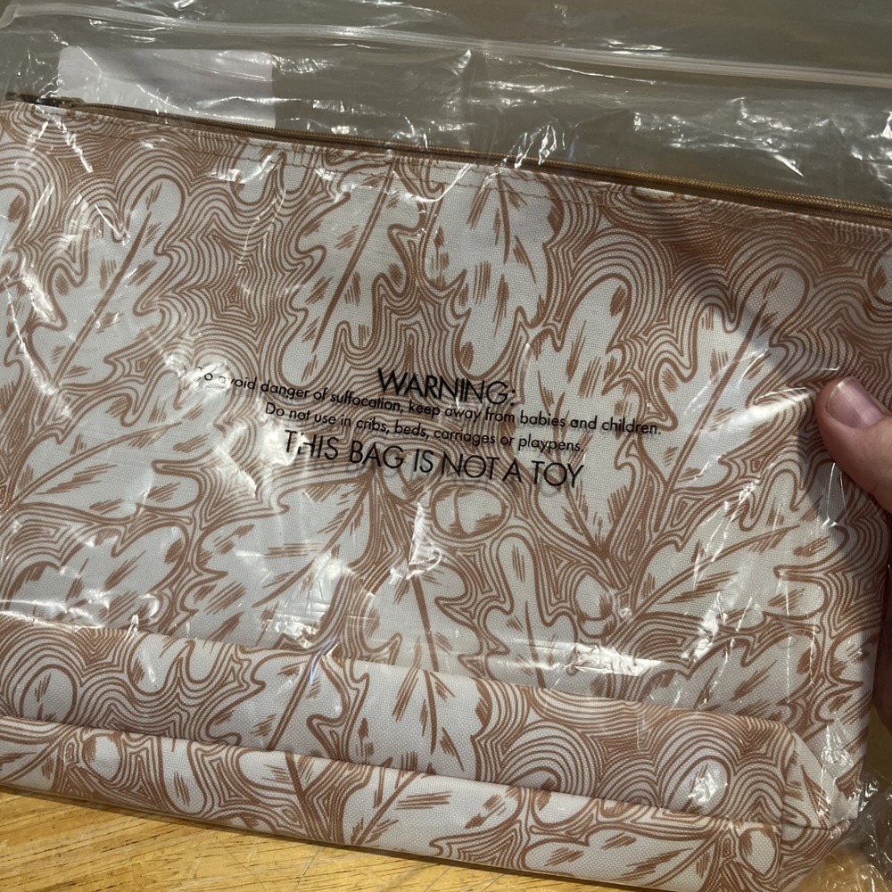 THIRTYONE Thirty One 31 Gifts Zipper Pouch - BRAND NEW - Fall Harvest - Picture 3 of 3
